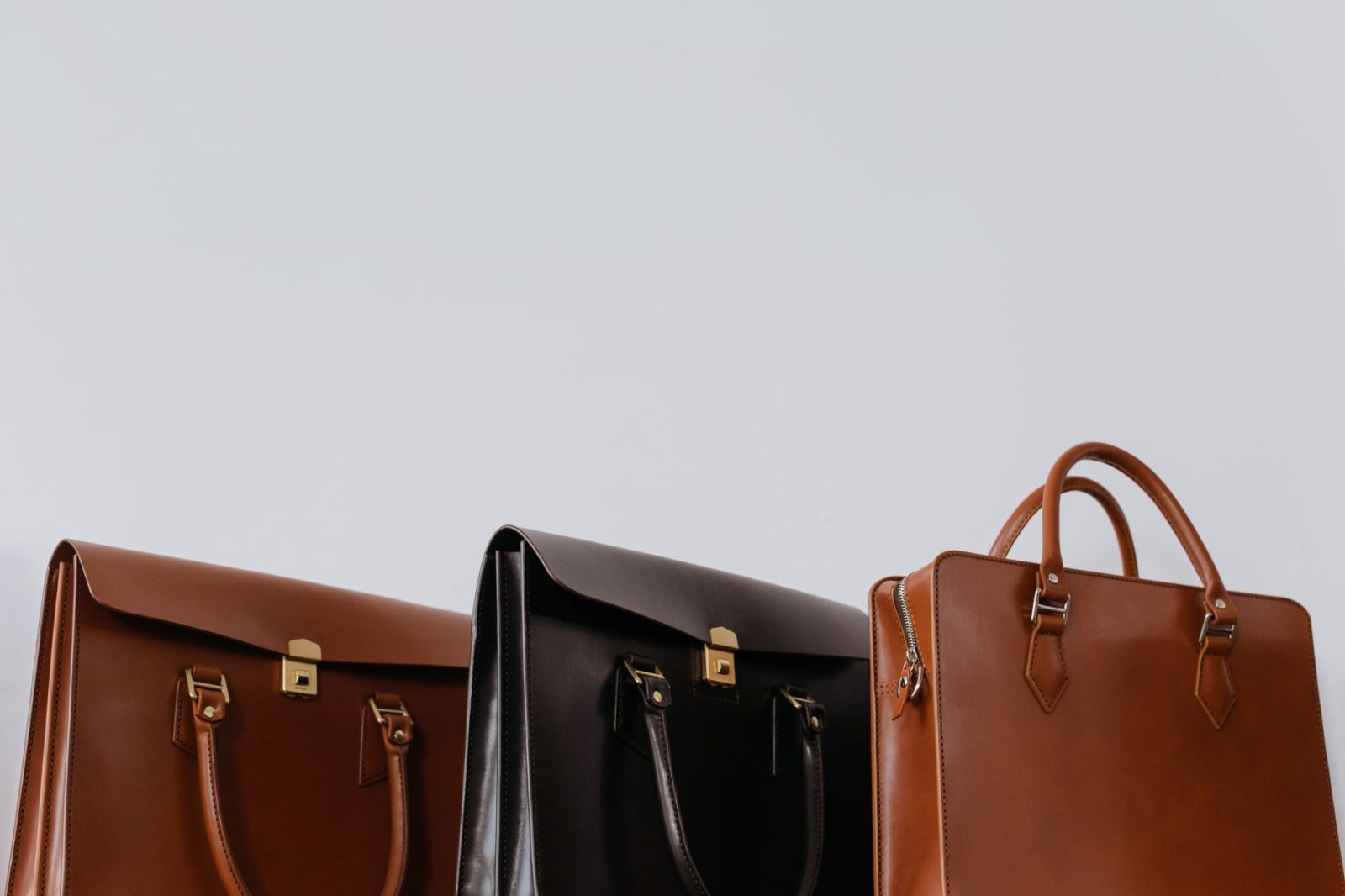 Panduan Memilih Waist Bag Coach Pria Original dan Cara Memastikan Keasliannya