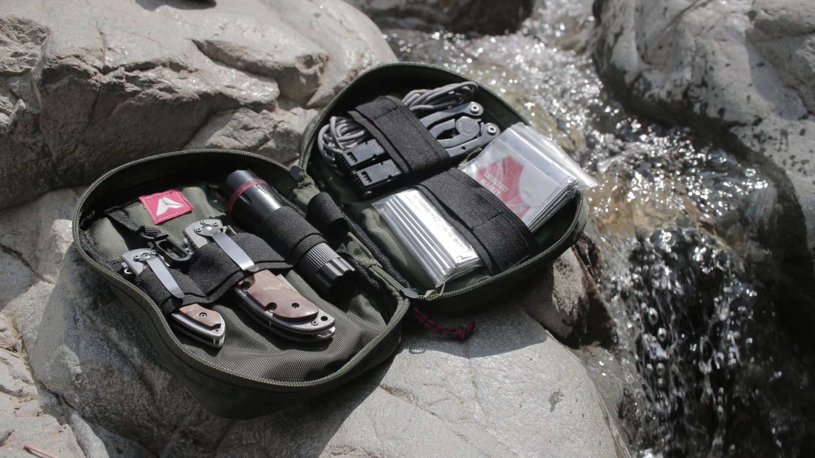 Memilih Knife Pouch MOLLE: Panduan untuk Akses Cepat dan Aman