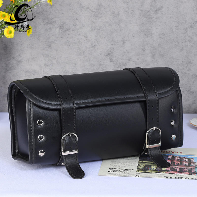 Tas Samping Sepeda Motor Bahan Kulit